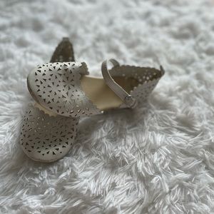 Girls laser cut flats